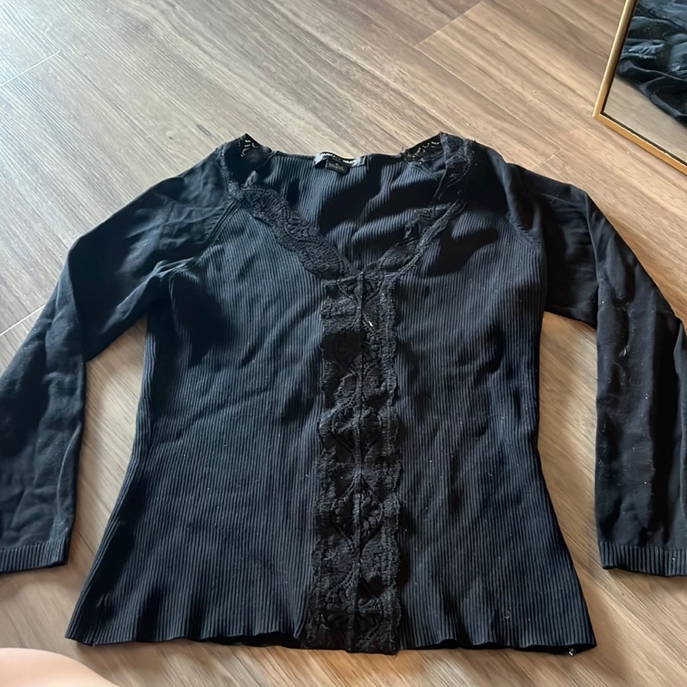 Long sleeve top with lace detailing